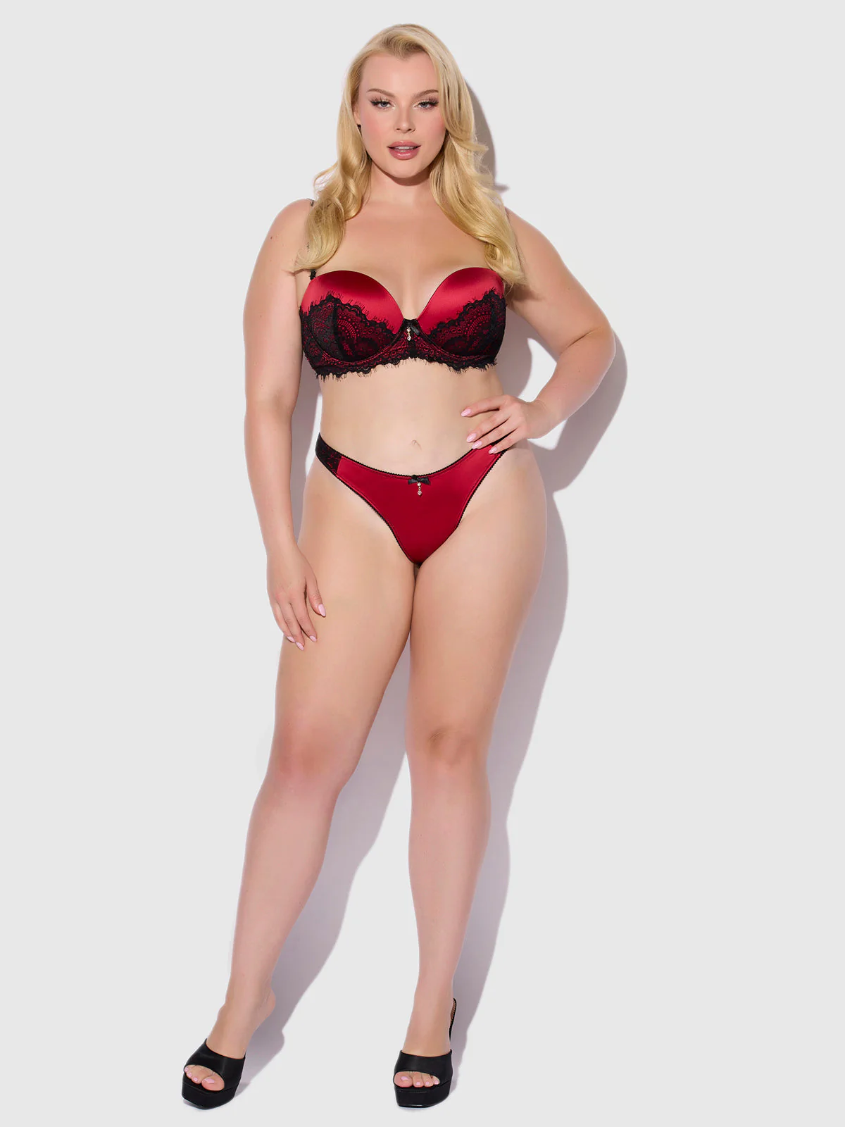 Lexi Lace Strapless Push Up Bra - Image 7