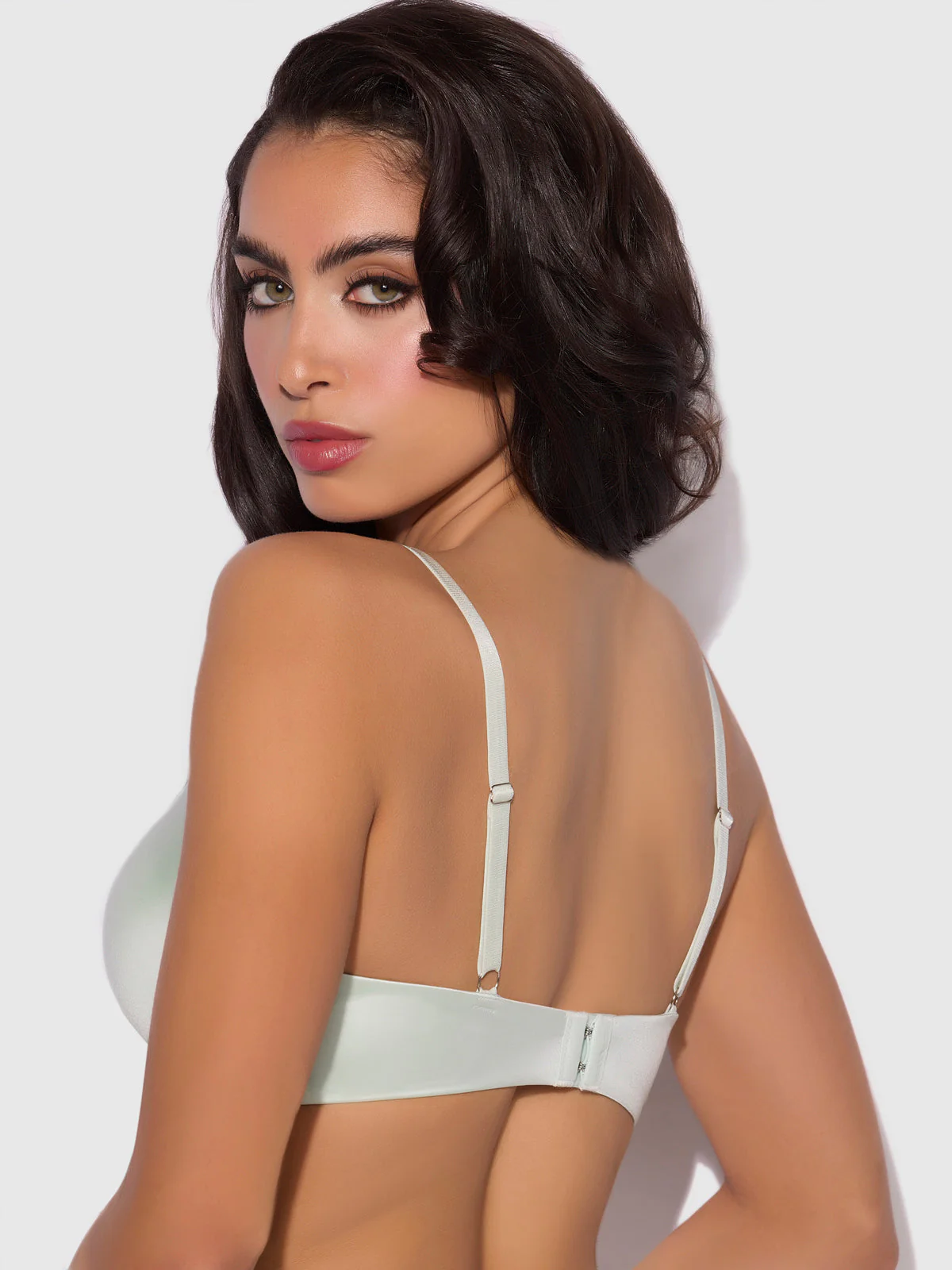Lexi Push Up Plunge T-Shirt Bra - Image 2