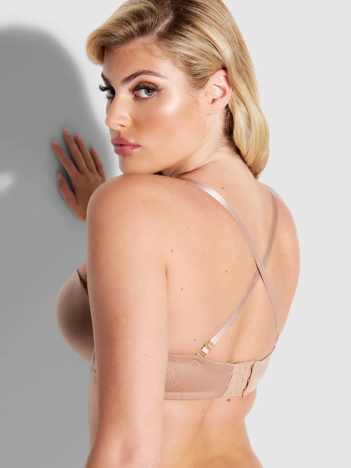 Lexi Strapless Push-Up Bra - Image 3