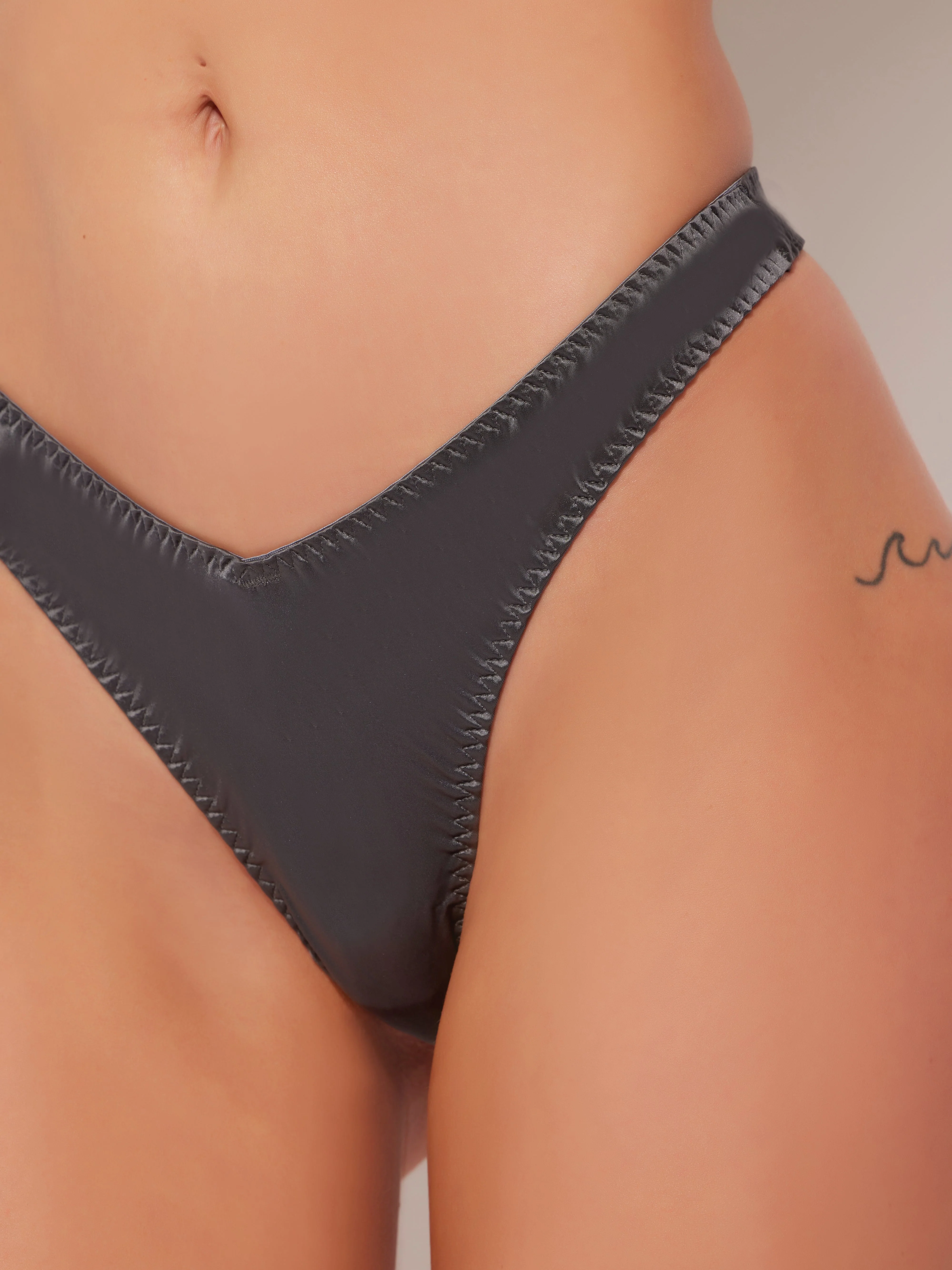 Neev Oil Slick Scoop Thong - Image 3
