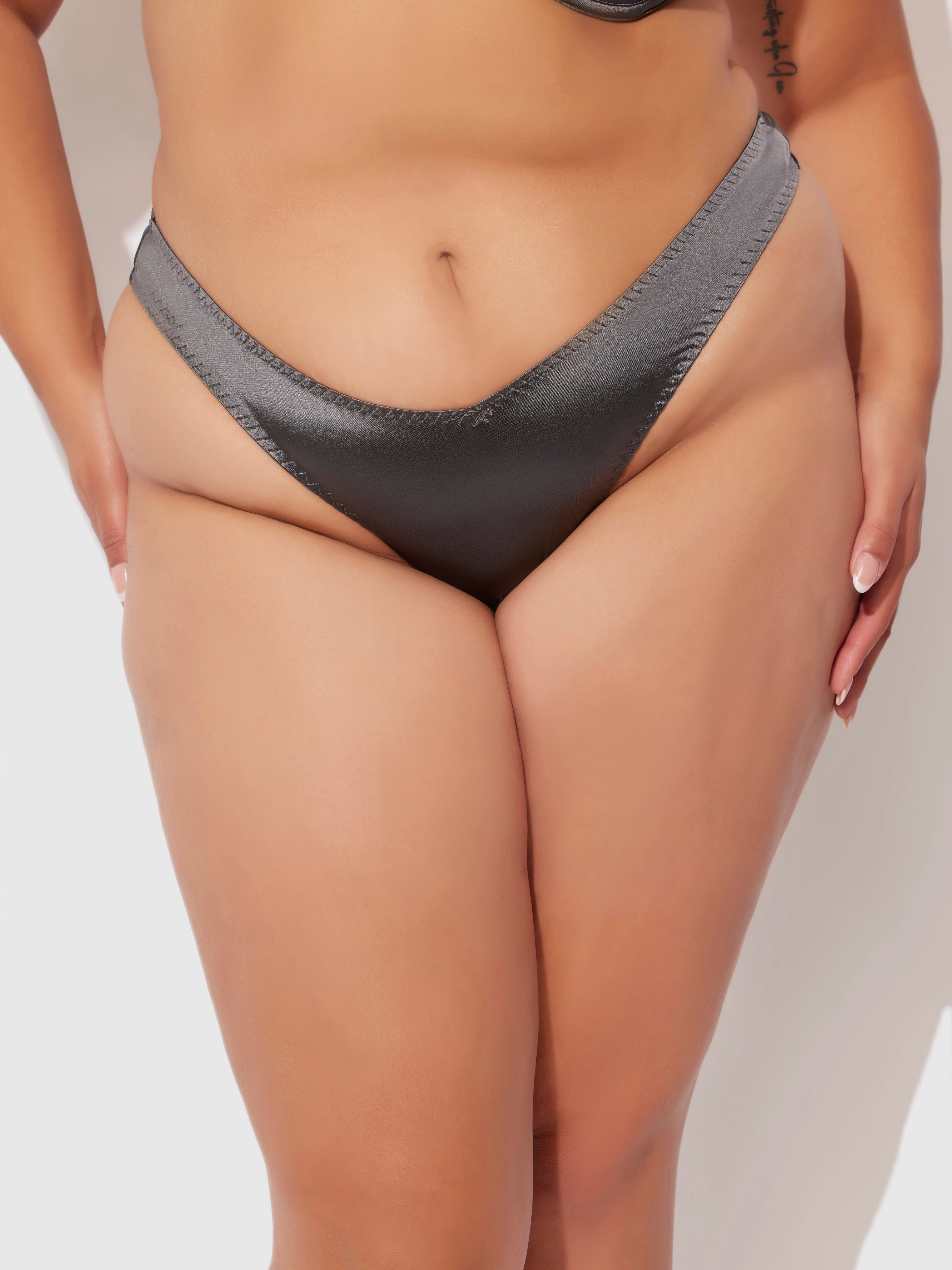 Neev Oil Slick Scoop Thong - Image 4