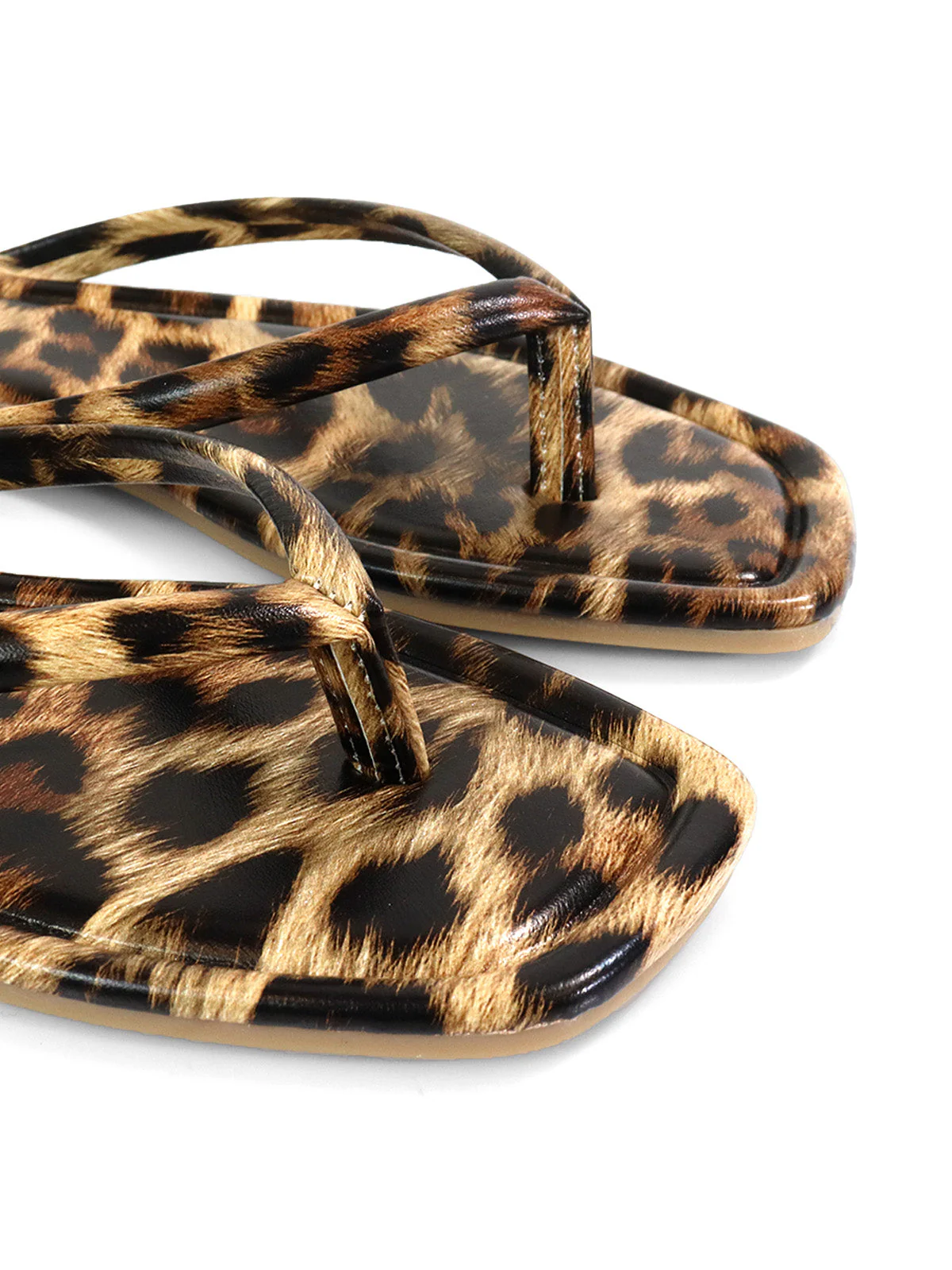 Tallulah Thong Flat Sandal - Image 6