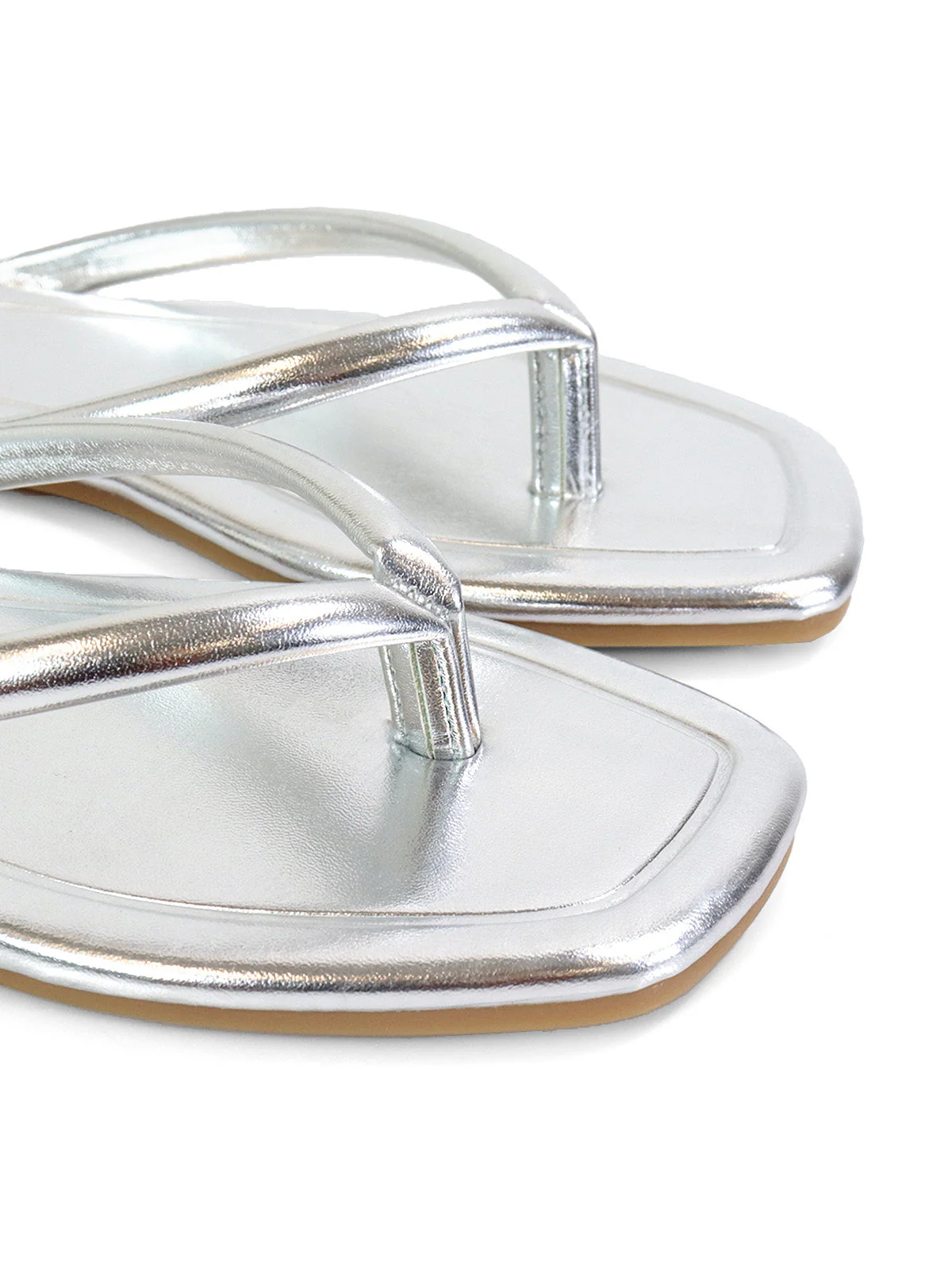 Tallulah Thong Flat Sandal - Image 6